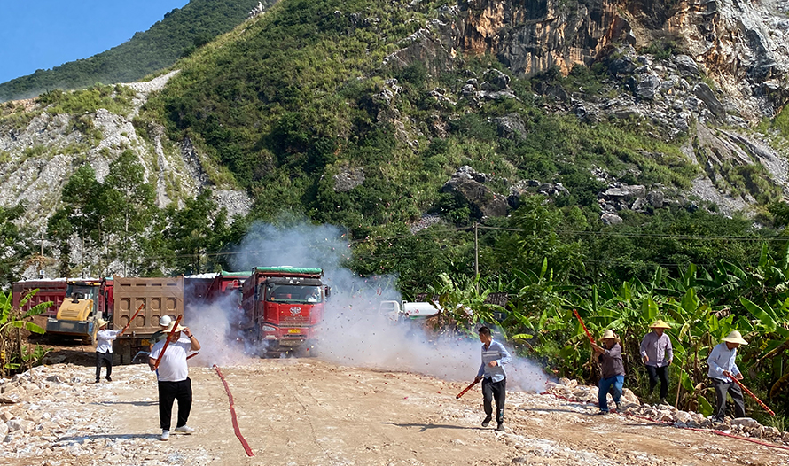 建开投资集团贺州大庙山矿区大理岩矿实现第一批矿石销售